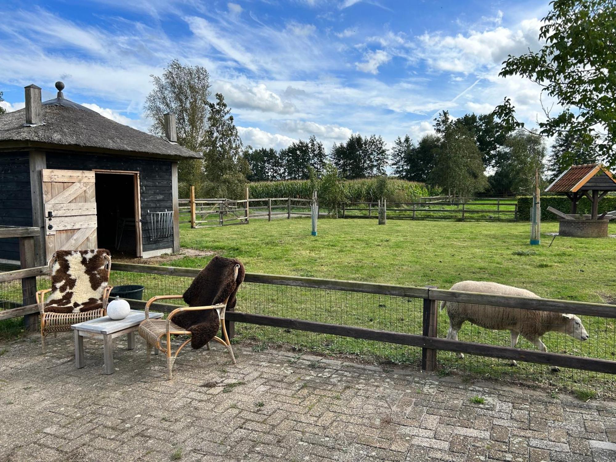 エムスト Geldersche Tuin 6 Persoonsヴィラ エクステリア 写真
